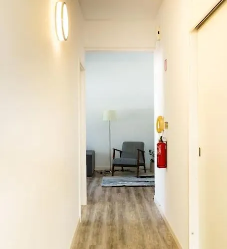 Enjoy The Center At Fully Equipped 2 Bedroom 5 Min Walk To & Market * フンシャル