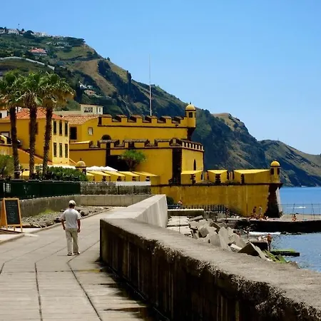 Enjoy The Center At Fully Equipped 2 Bedroom 5 Min Walk To & Market Funchal (Madeira)