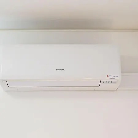 Enjoy The Center At Fully Equipped 2 Bedroom 5 Min Walk To & Market Funchal (Madeira)