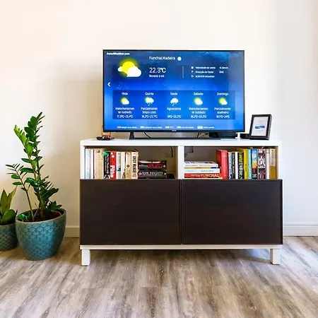 Enjoy The Center At Fully Equipped 2 Bedroom 5 Min Walk To & Market Appartement